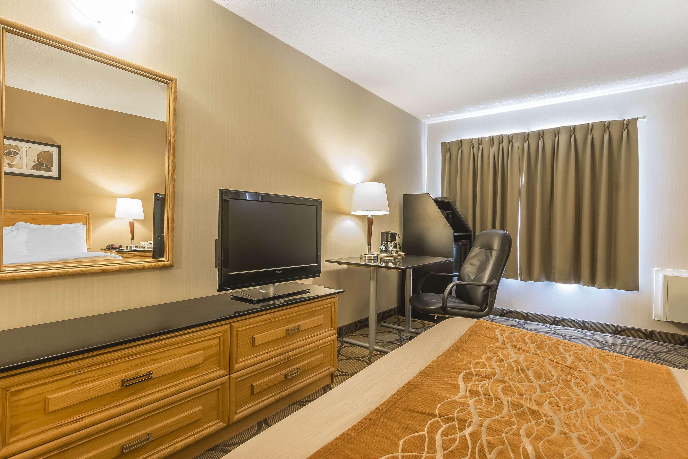 Comfort Inn Бельвіль Екстер'єр фото