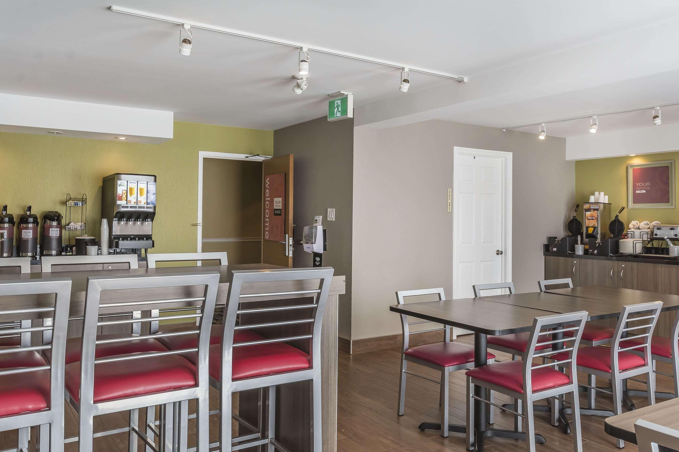 Comfort Inn Бельвіль Екстер'єр фото