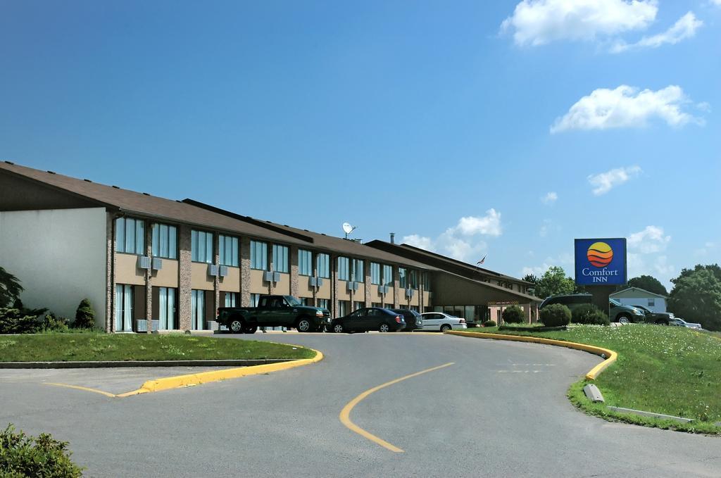 Comfort Inn Бельвіль Екстер'єр фото