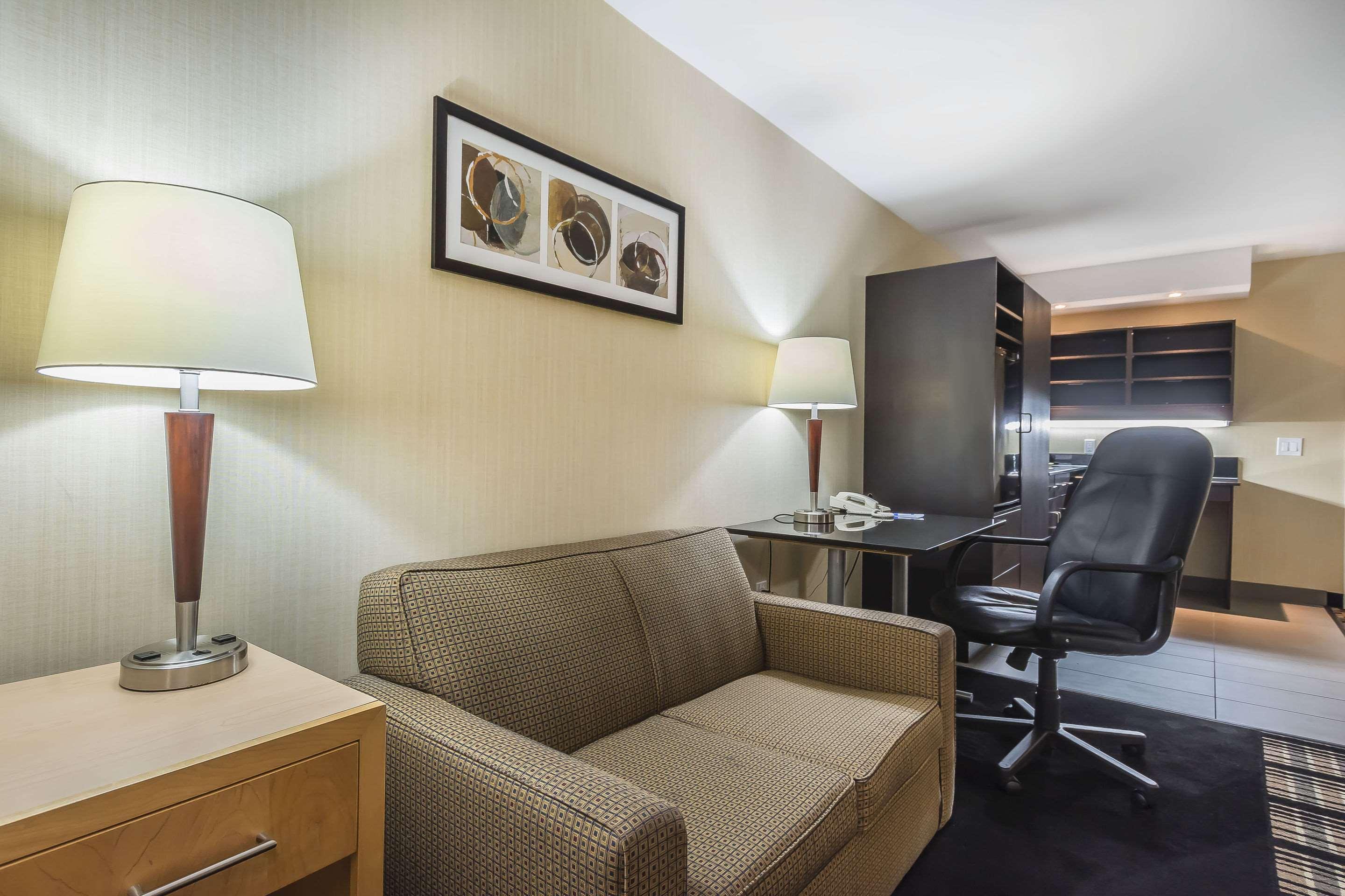 Comfort Inn Бельвіль Екстер'єр фото