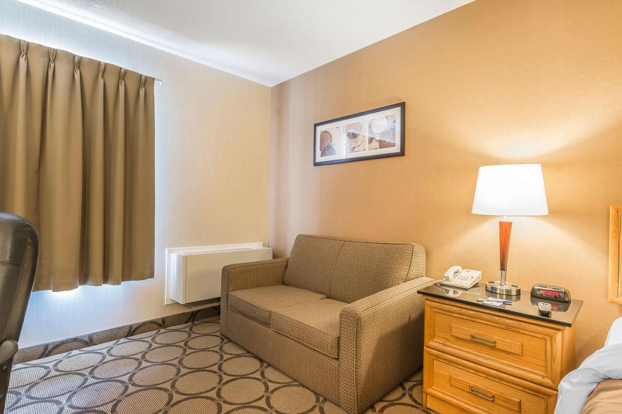 Comfort Inn Бельвіль Екстер'єр фото